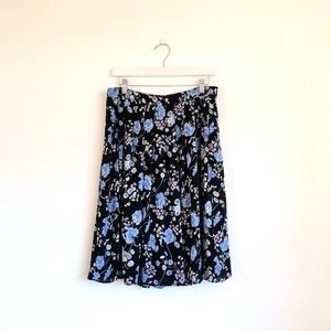 Talbots Black / Blue Wildflowers Floral Pleated A-line Midi Skirt Size 8